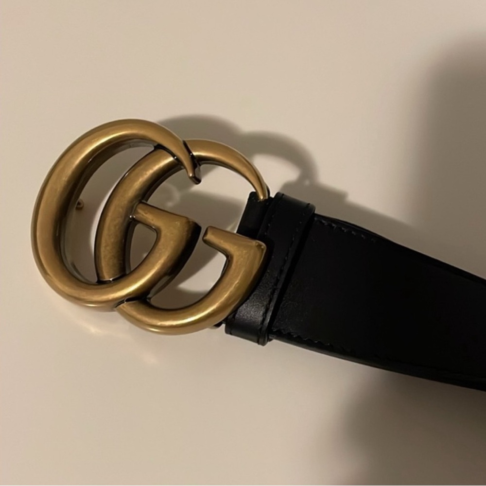 Gucci Women's Belt with Gold Buckle and Black Leather 80 (32”) Marmont Wide Belt